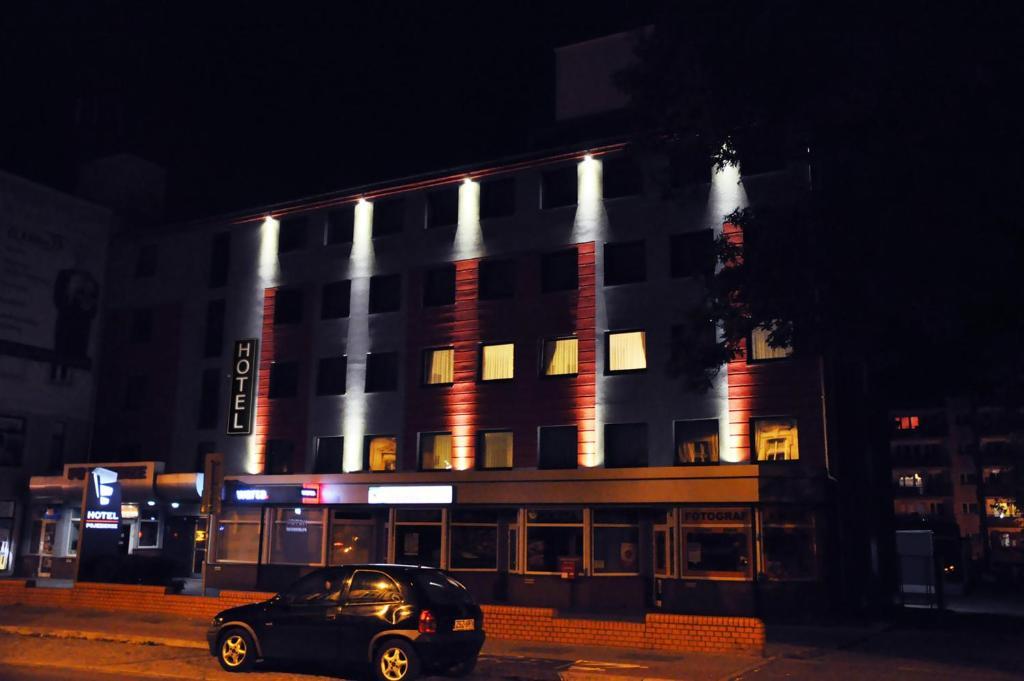 Hotel Pojezierze Szczecinek Exteriör bild