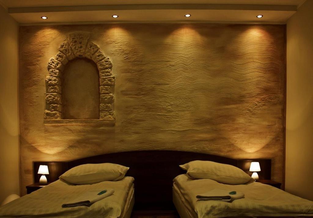 Hotel Pojezierze Szczecinek Rum bild