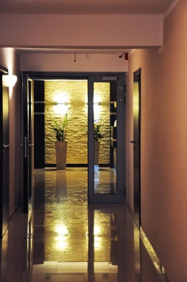 Hotel Pojezierze Szczecinek Exteriör bild