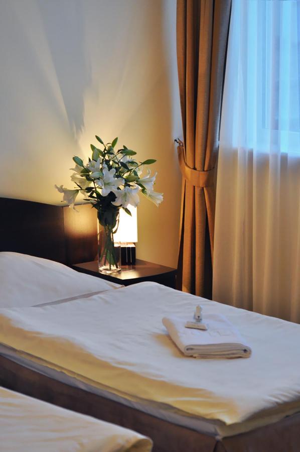 Hotel Pojezierze Szczecinek Rum bild